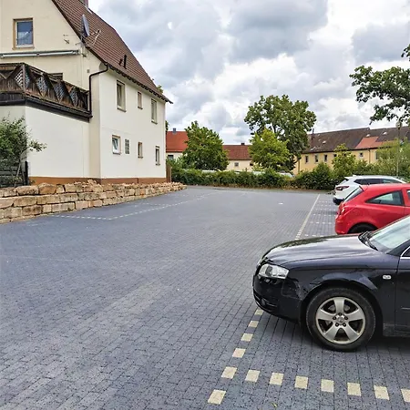 Moebliertes Einzimmerapartment Mit Einzelbetten In Kulmbach, Ada3 Kulmbach