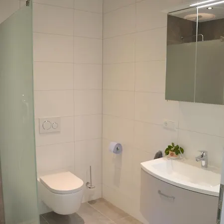 Apartman Moebliertes Einzimmerapartment Mit Einzelbetten In Kulmbach, Ada3 *