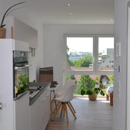 Moebliertes Einzimmerapartment Mit Einzelbetten In Kulmbach, Ada3 Apartman Kulmbach